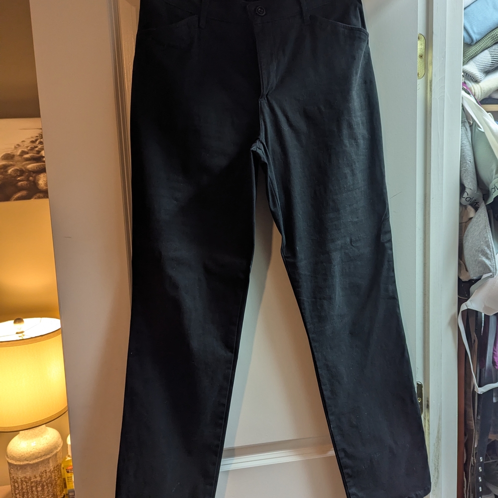 Lee Relaxed Fit Black Pants
